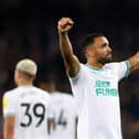 Callum Wilson of Newcastle United celebrates after scoring the team's third goal during the Premier League match between Everton FC and Newcastle United at Goodison Park on April 27, 2023 in Liverpool, England. (Photo by Alex Livesey/Getty Images)