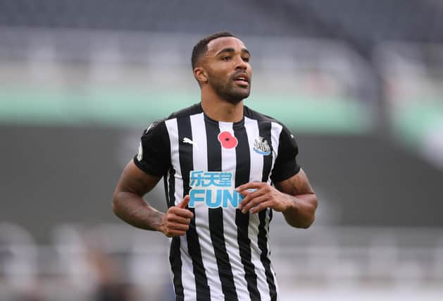 NEWCASTLE UPON TYNE, ENGLAND - NOVEMBER 01: Callum Wilson of Newcastle United looks on during the Premier League match between Newcastle United and Everton at St. James Park on November 01, 2020 in Newcastle upon Tyne, England.