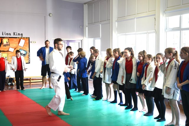 A Judo taster lesson by Ian Hepple for year 6 pupils at Rift House Primary School in 2015. Can you spot someone you know?