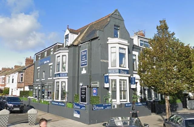 The Clifton is not just a bed and breakfast, but also a cafe which has a 4.6 rating from 592 reviews.