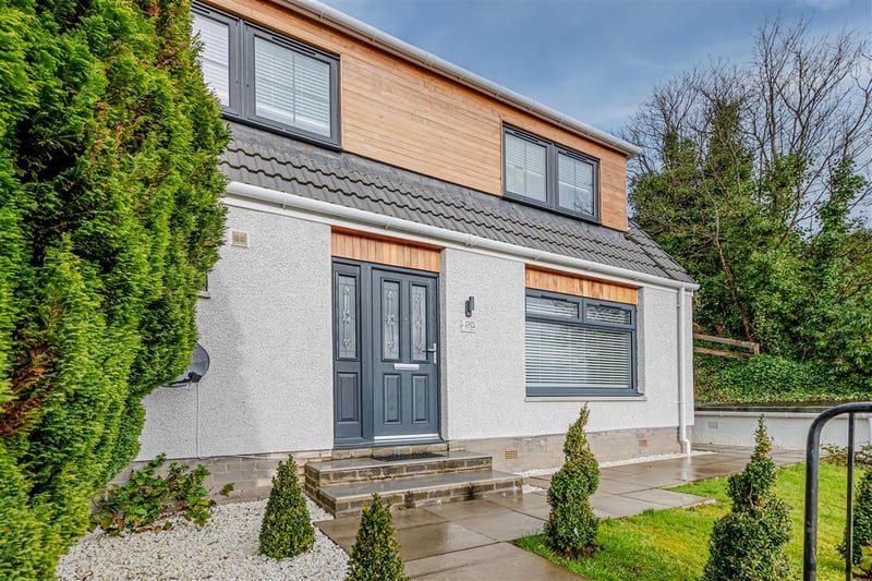 Falkirk property Outstanding luxury 3bedroom semi detached villa