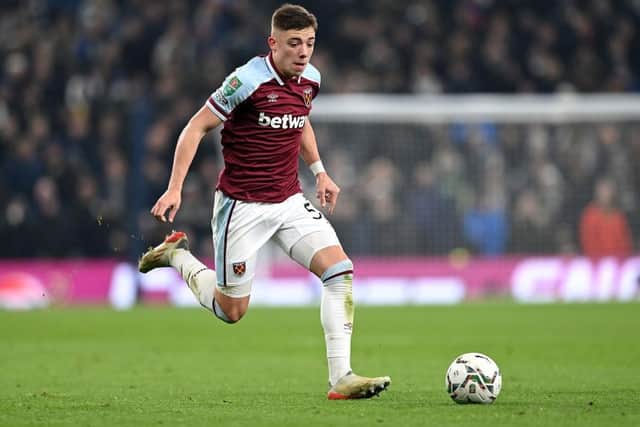 Harrison Ashby of West Ham United runs with the ball during the Carabao Cup Quarter Final match between Tottenham Hotspur and West Ham United at Tottenham Hotspur Stadium on December 22, 2021 in London, England. (Photo by Shaun Botterill/Getty Images)