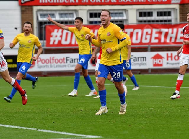 Aiden McGeady playing for Sunderland.