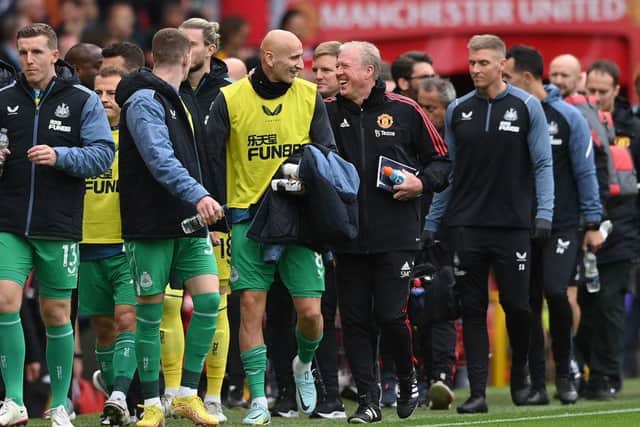 Manchester United assistant coach Steve McClaren shares a joke with Jonjo Shelvey, who he signed during his time as Newcastle United head coach.