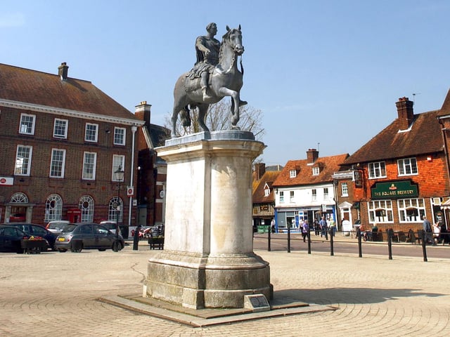 In the East Hampshire local authority area, the positivity rate as of December 24 was 16.9 per cent, compared to the previous high of 15.1 per cent. In England, the average positivity rate is 22.4 per cent.