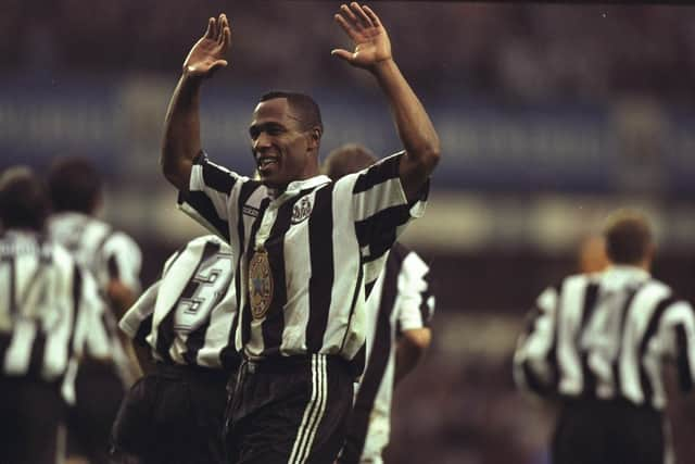 Les Ferdinand (Mandatory Credit: Ben  Radford/Allsport)