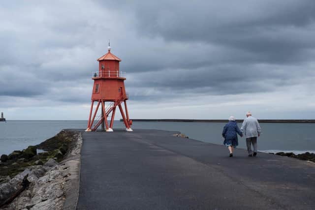 Photographer Keith Bernstein captured this stunning image of Gerald and Valerie Beech at The Groyne in South Shields. Photo by Keith Bernstein.