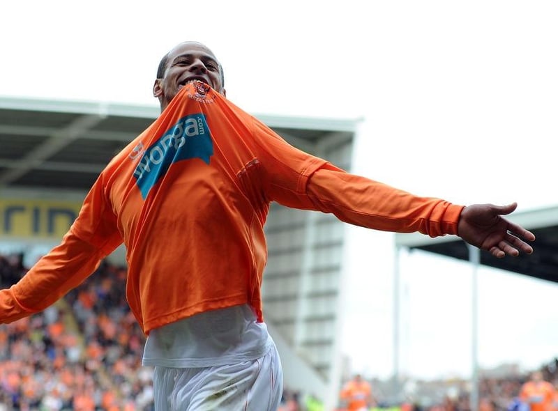 Played: 38, won: 10, drawn: 9, lost: 19, goal difference: -23, points: 39