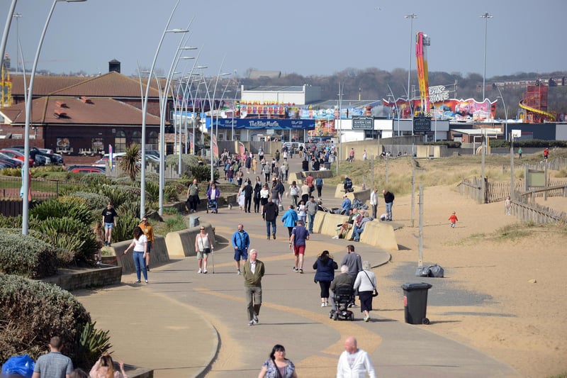 These were the scenes at Sandhaven Beach in South Shields as warm ...