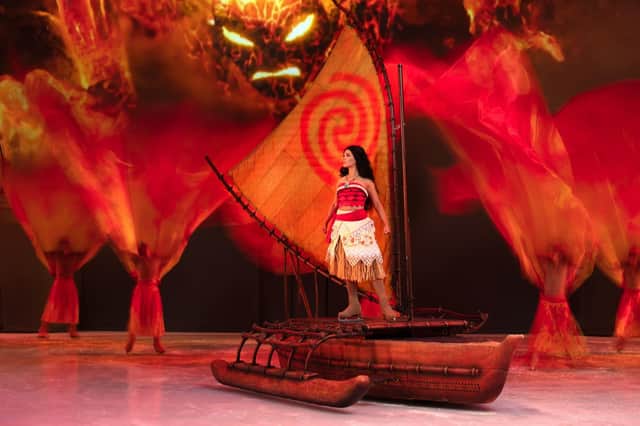 Moana performs for Disney on Ice (photo: Disney)