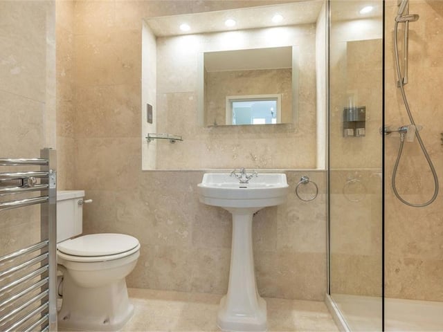 En-suite shower room.