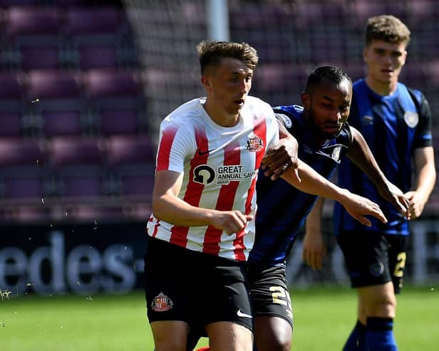 Dan Neil playing for Sunderland.