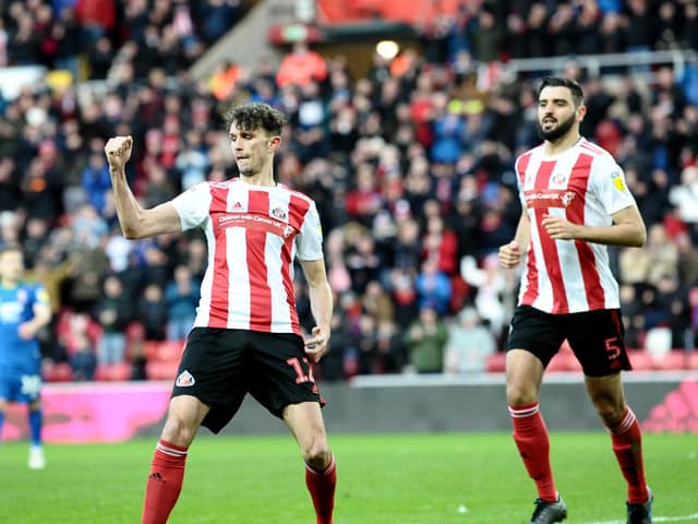 Tom Flanagan has signed a new deal at Sunderland