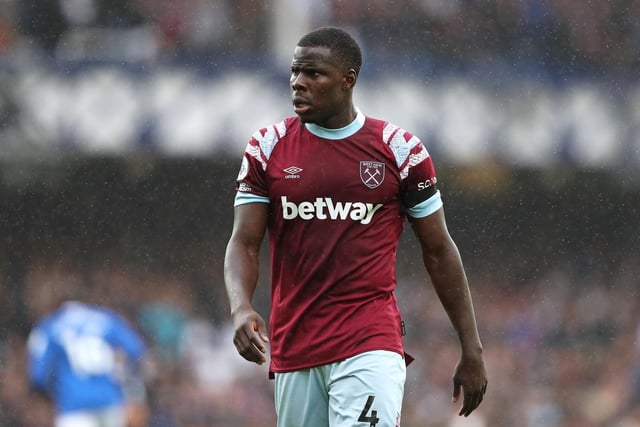 Highest paid: Alphonse Areola/ Kurt Zouma (£120,000.00)
Decrease: -11.89%