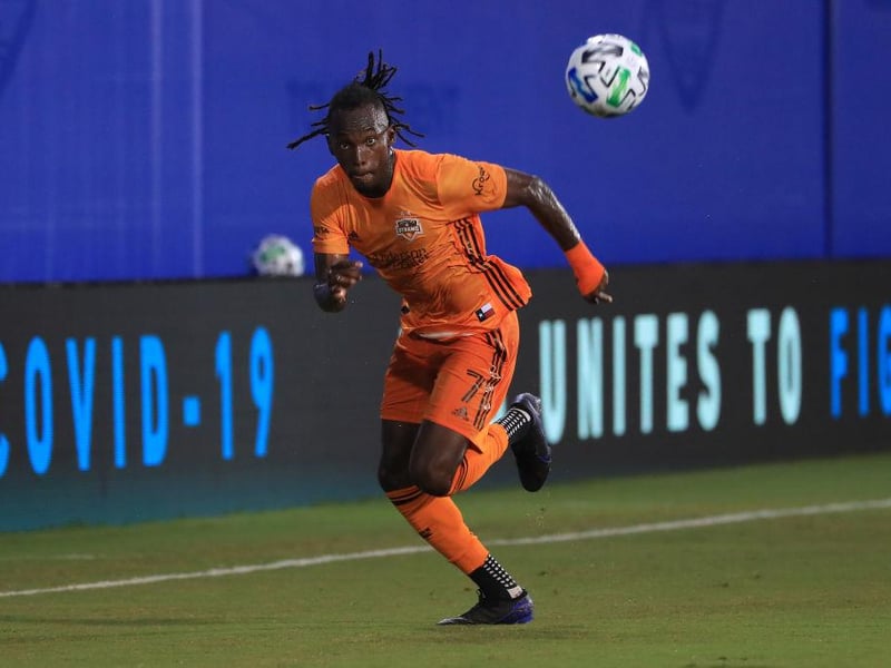 Brighton & Hove Albion and Watford are both keen on Boavista striker Alberth Elis. (O Jogo)
(Photo by Mike Ehrmann/Getty Images)