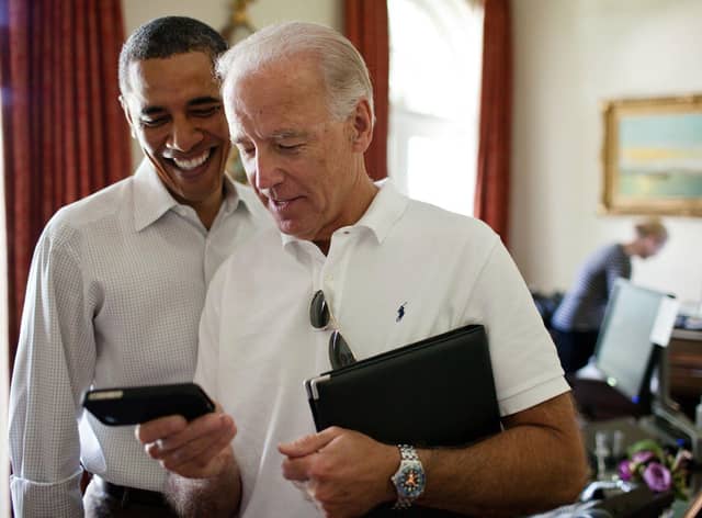 Joe Biden with his former boss. See questions 1 and 30. Picture from Pixabay.