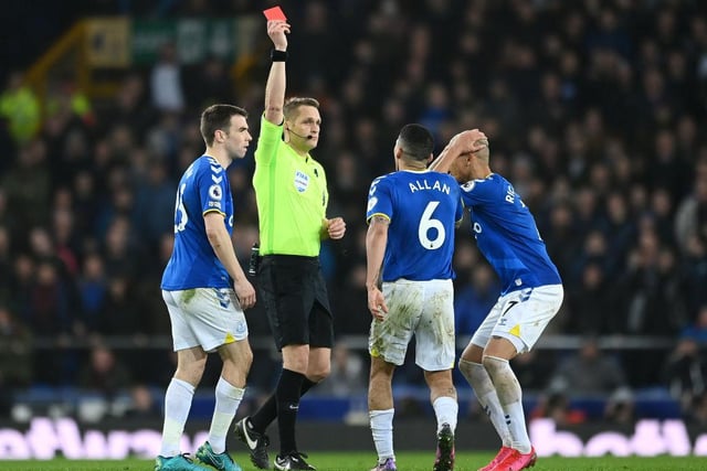 Pawson refereed Newcastle’s last game before the international break, sending off Everton midfielder Allan in United’s ultimately unsuccessful visit to Goodison Park.