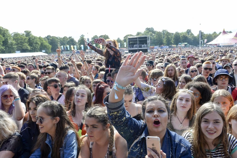 The crowd for Miles Kane on the main stage in Hillsborough Park at Tramlines 2019