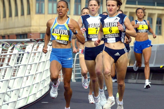 In 2004, Olympic Gold medalist Kelly Holmes took part in the Great North Run.