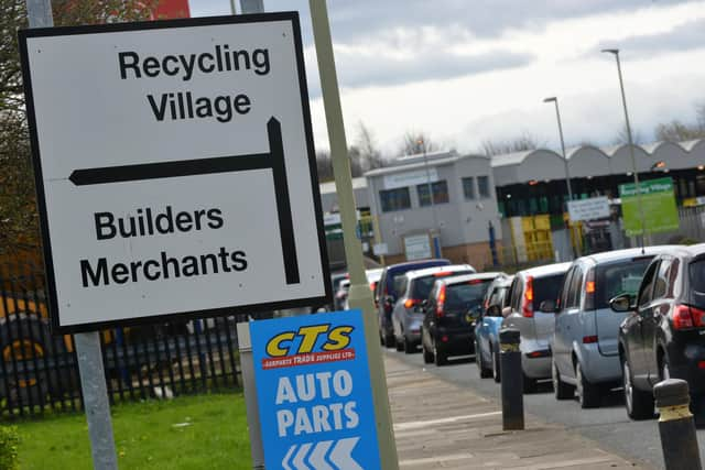 Queues for the tip on a busy day at Middlefields