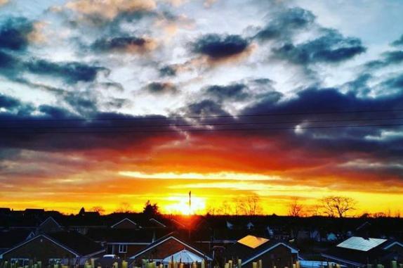 What stunning colours in the sky. From @oliviaclare_photography
