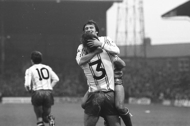 Iain Munro and Stan Cummings were pictured celebrating a goal against Manchester United in 1981.