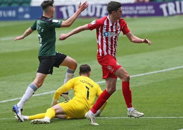 Ross Stewart gives Sunderland the lead at Home Park