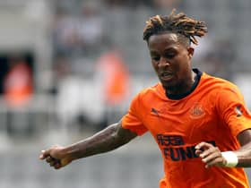 Rolando Aarons.
