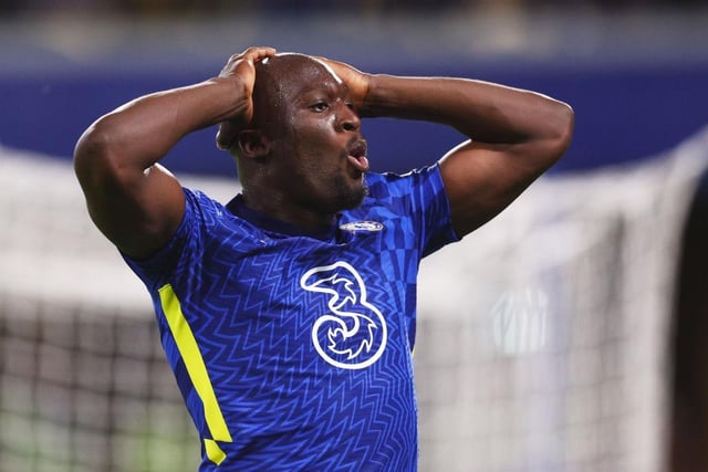 Romelu Lukaku joined Chelsea for £101,000,000 last summer. Despite all the hype surrounding his return to Stamford Bridge, things just haven’t clicked for the Belgian who could leave the club this summer.