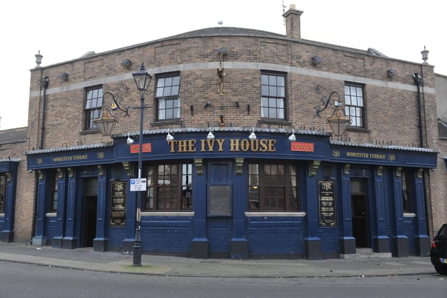 'The Ivy House is well worth seeking out', says the guide, with 'changing guest ales...alongside an extensive range of international bottled beers'