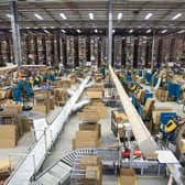 Amazon is offering new starters a £1,000 bonus