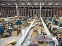 Amazon is offering new starters a £1,000 bonus