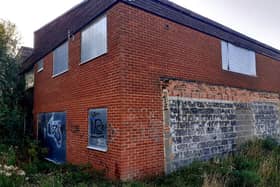Perth Green House can't be demolished until bats decide to live elsewhere.