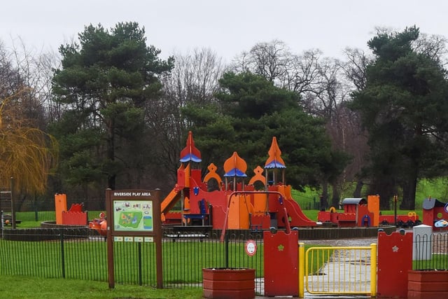 Run around and enjoy the huge play area or take a a scenic walk alongside the River Wear with a refreshment from the cafe.