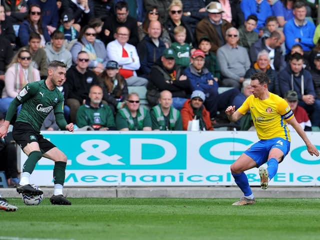Sunderland and Plymouth played out a tense draw on Monday