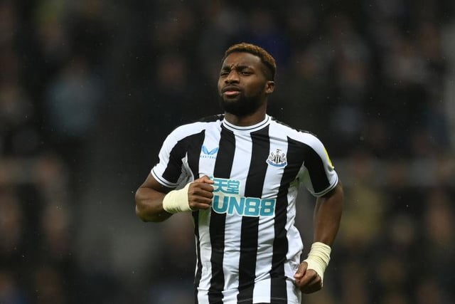 Fans will be eagerly-anticipating Anthony Gordon’s Newcastle United debut, but Howe may feel the need to introduce him to the side slowly. That could give Saint-Maximin a golden opportunity to stake his claim for a first-team spot.