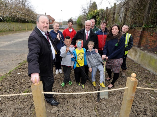 Forber Avenue's new Groundwork community allotment got the headlines in 2014. In the picture were Coun Jim Foreman with staff members, children and Coun Alex Donaldson (middle).
