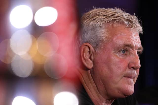 Steve Bruce is unveiled to the media in Shanghai, China.