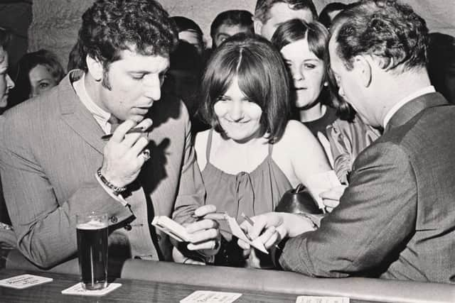 Tom Jones with Stan at the Latino bar. Photo: Freddie Mudditt (Fietscher Fotos).