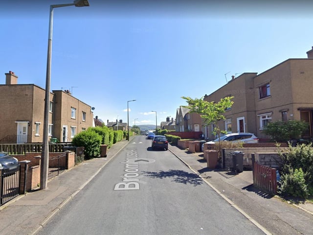 Three-way temporary traffic lights for replacement of telegraph pole at Broomhouse Road