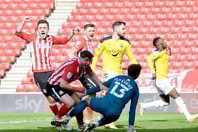 Lynden Gooch celebrates his goal