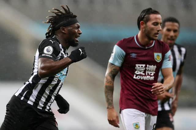 Allan Saint-Maximin celebrates his goal.