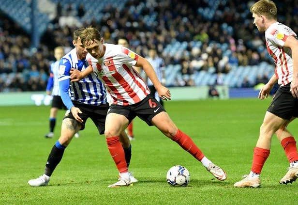 Callum Doyle playing for Sunderland.