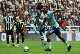 Ivan Toney of Brentford takes a penalty during the Premier League match between Newcastle United and Brentford FC at St. James Park on October 08, 2022 in Newcastle upon Tyne, England. (Photo by Ian MacNicol/Getty Images)