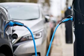 Electric car  numbers rise