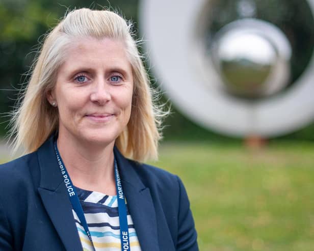Detective Chief Inspector Lynne College