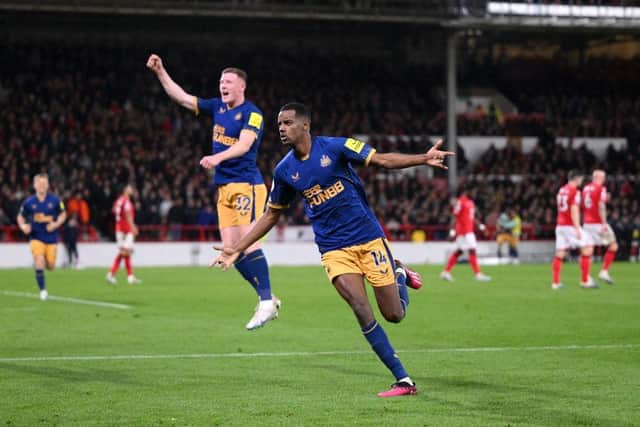 Alexander Isak of Newcastle United scores the team's second goal from a penalty kick  during the Premier League match between Nottingham Forest and Newcastle United at City Ground on March 17, 2023 in Nottingham, England. (Photo by Laurence Griffiths/Getty Images)