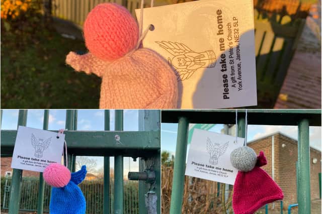 Knitted angels have been placed around the parish as Christmas gifts.