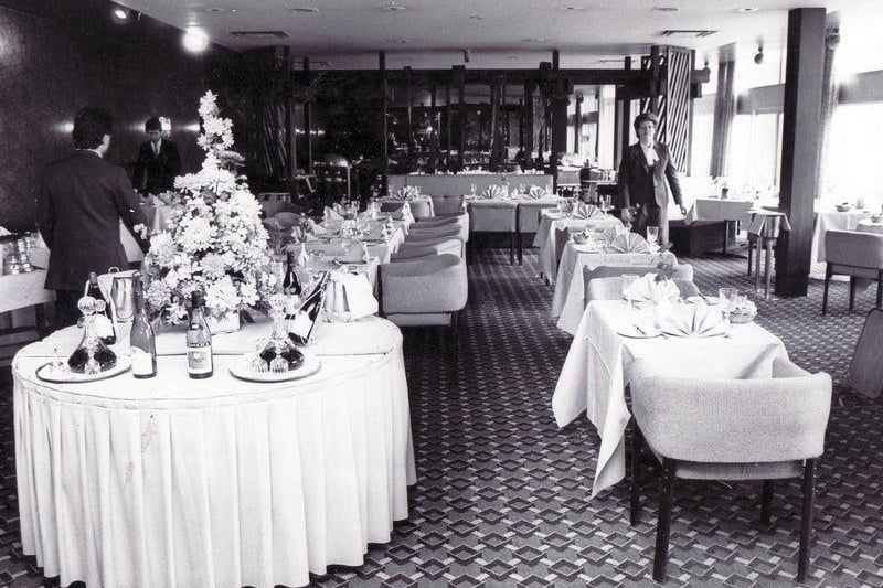 Hallam Tower Hotel, Dining Room in 1986