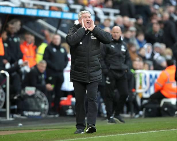 NEWCASTLE UPON TYNE, ENGLAND - FEBRUARY 29: Steve Bruce, Manager of Newcastle United shouts instructions during the Premier League match between Newcastle United and Burnley FC at St. James Park on February 29, 2020 in Newcastle upon Tyne, United Kingdom. (Photo by Ian MacNicol/Getty Images)